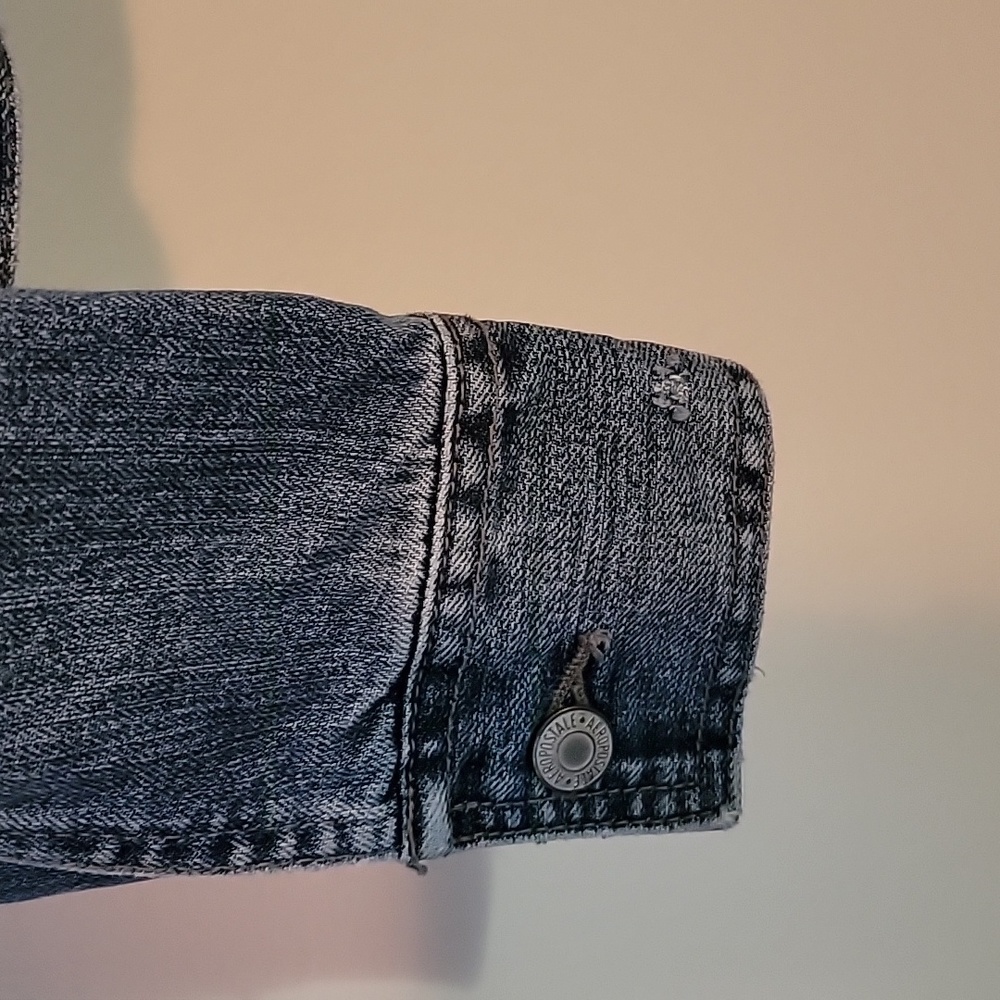 Aeropostale women's distressed jean jacket M - Picture 4 of 12